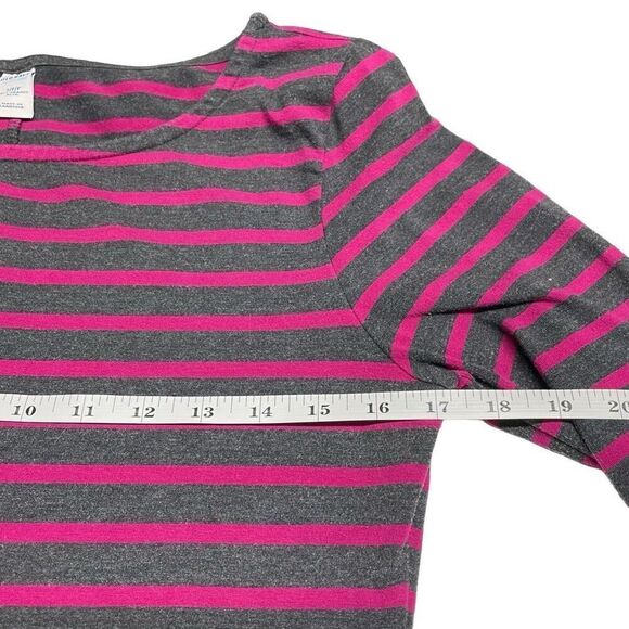 Old Navy Magenta and Gray Striped Knee Length Dress M0201 - Picture 4 of 9